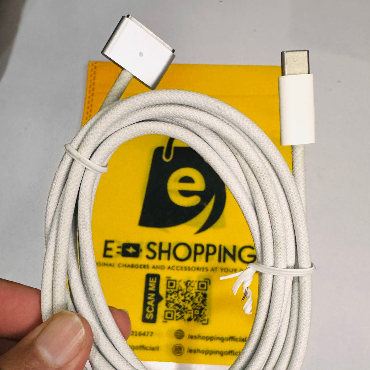 Original Apple MagSafe 3 USB-C Cable (2 Meter – Silver)