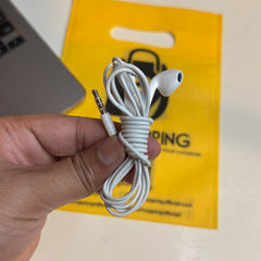 Original Apple iPhone 3.5mm EarPods – Wired Handsfree with Headphone Jack (new)