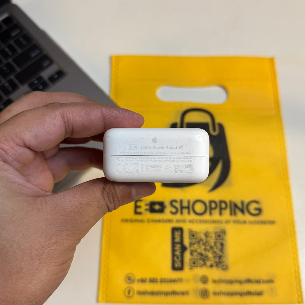 Apple 30W USB-C Power Adapter – Original Fast Charger (Used)